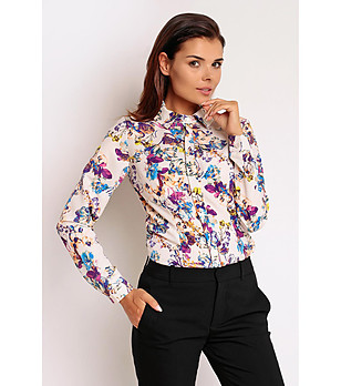 Дамска риза с флорален принт снимка