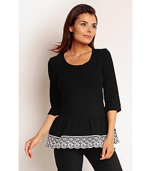 Черна памучна блуза с бяла дантела Zorena снимка