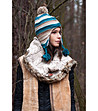 Дамски шал в цвят мока с пухкав кант Marie-0 снимка