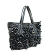 Черна дамска кожена чанта с декоративни цветя Tessa-2 снимка