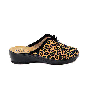 Дамски домашни чехли с леопардов принт снимка