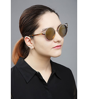 Златисти дамски слънчеви очила с нестандартен дизайн снимка