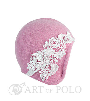 Вълнена дамска шапка в розово Rubina снимка