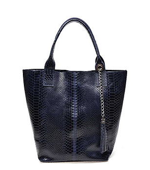 Дамска чанта с релеф в тъмносин цвят Lornita снимка