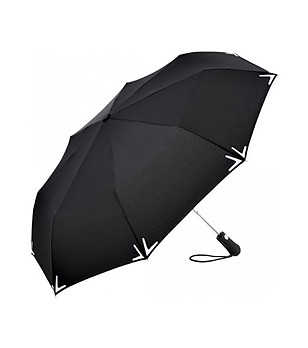Черен сгъваем чадър с LED фенерче и светлоотразителни ъгли снимка