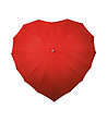Червен чадър с формата на сърце-1 снимка