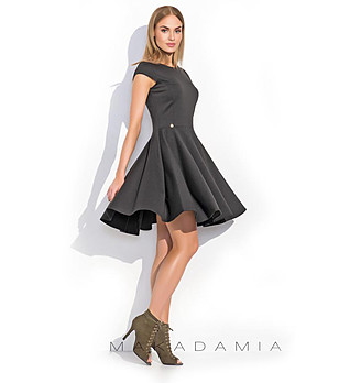 Черна разкроена рокля Ilana снимка