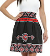 Черна пола с мотиви в червено и бяло-0 снимка
