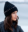Черна дамска плетена шапка Abbie-0 снимка