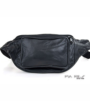 Чанта за кръста в черно от естествена кожа снимка
