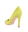Кожени дамски обувки в цвят лайм Avelia-2 снимка