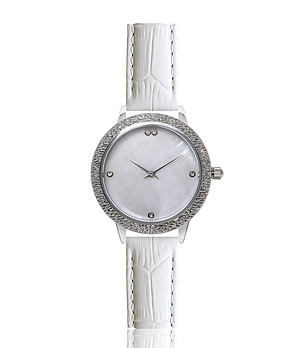 Дамски часовник в сребристо с кожена каишка в бяло Adel снимка