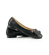 Черни дамски кожени обувки с панделка Ramona-1 снимка