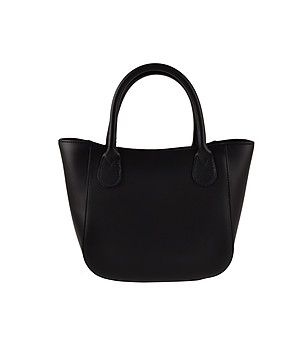 Дамска кожена чанта в черно снимка