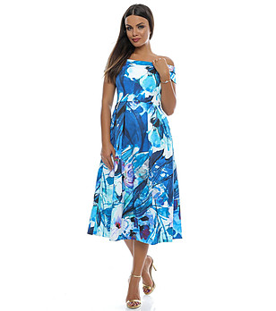 Синя рокля с флорален принт снимка
