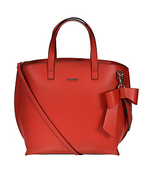Червена дамска кожена чанта с панделка Emelia снимка