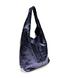 Синя кожена дамска чанта с лъскав ефект Belinda-2 снимка