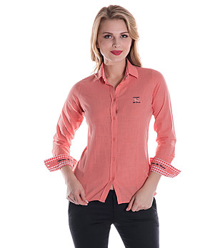Дамска ленена риза в цвят сьомга с карирани елементи  снимка