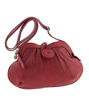 Червена дамска кожена чанта снимка