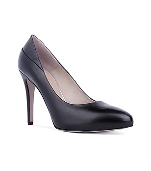 Черни дамски кожени обувки Monalina снимка
