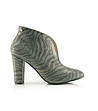 Зелени дамски затворени обувки със зеброви шарки Fresia-0 снимка