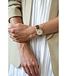 Златист дамски часовник с кафява каишка Capri -1 снимка