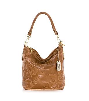 Кафява дамска кожена чанта с флорални мотиви Sofie снимка