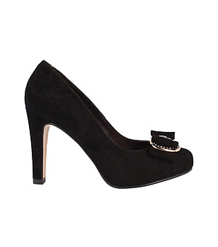 Черни дамски кожени обувки на ток Zefira снимка