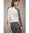 Бяла дамска блуза със сиви ивици-1 снимка