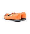 Оранжеви кожени дамски обувки с пискюли-4 снимка