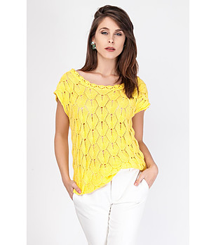 Жълта дамска блуза с ажурена плетка Desire снимка