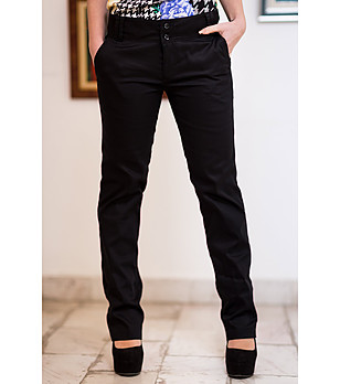 Дамски панталон в черно с памук снимка