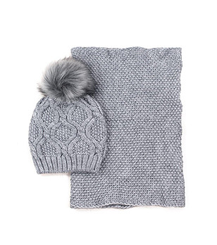 Комплект от шал и шапка в сиво снимка