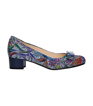Кожени дамски многоцветни обувки Elina снимка