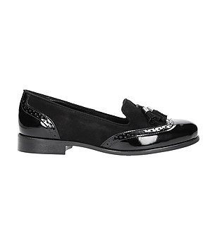 Черни дамски кожени обувки Lucilla снимка