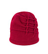 Червена дамска вълнена шапка с ефектни набори-0 снимка