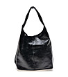 Черна кожена дамска чанта с лъскав ефект Belinda-1 снимка