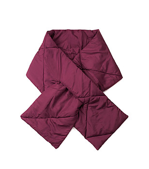 Дамски правоъгълен шал в цвят бордо снимка