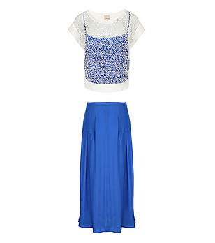 Комплект от пола и блуза в бяло и синьо снимка
