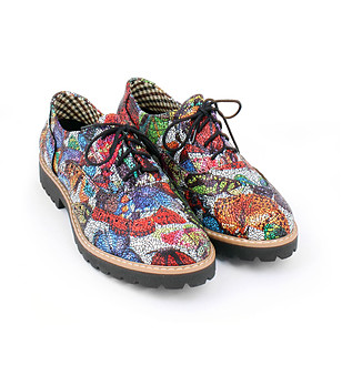Дамски кожени обувки тип Оксфорд с многоцветен принт тип мозайка Tracy снимка