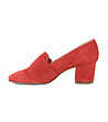 Дамски велурени обувки в червен нюанс-2 снимка