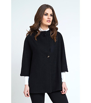 Черно дамско плетено палто тип пончо Violeta снимка
