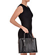 Дамска кожена чанта в черно Jane-3 снимка