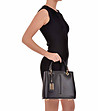 Дамска кожена чанта в черно Jenna-4 снимка