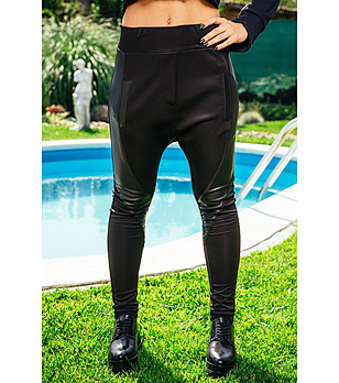 Дамски черен панталон тип потури снимка
