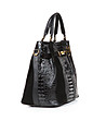 Дамска черна кожена чанта Gwen-2 снимка