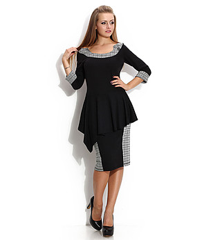 Дамски комплект от блуза и пола в черно и бяло снимка