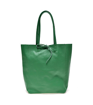 Дамска кожена чанта в зелен нюанс Fanny снимка