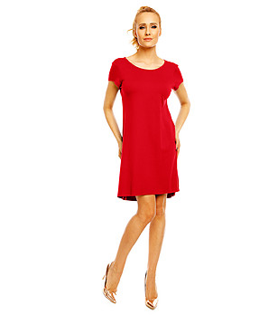 Червена рокля с асиметрична дължина Lexi снимка