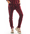 Дамски панталон с кадифен ефект Joan в цвят бордо-2 снимка
